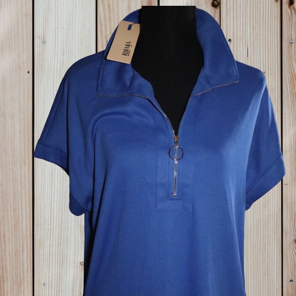 NWTs Vivilli Blouse, Zippered collar, Women's Size Large, Royal Blue